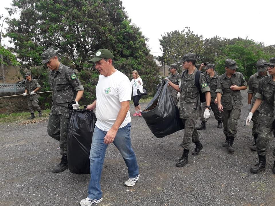 Dia Mundial da Limpeza é comemorado em Itatiba