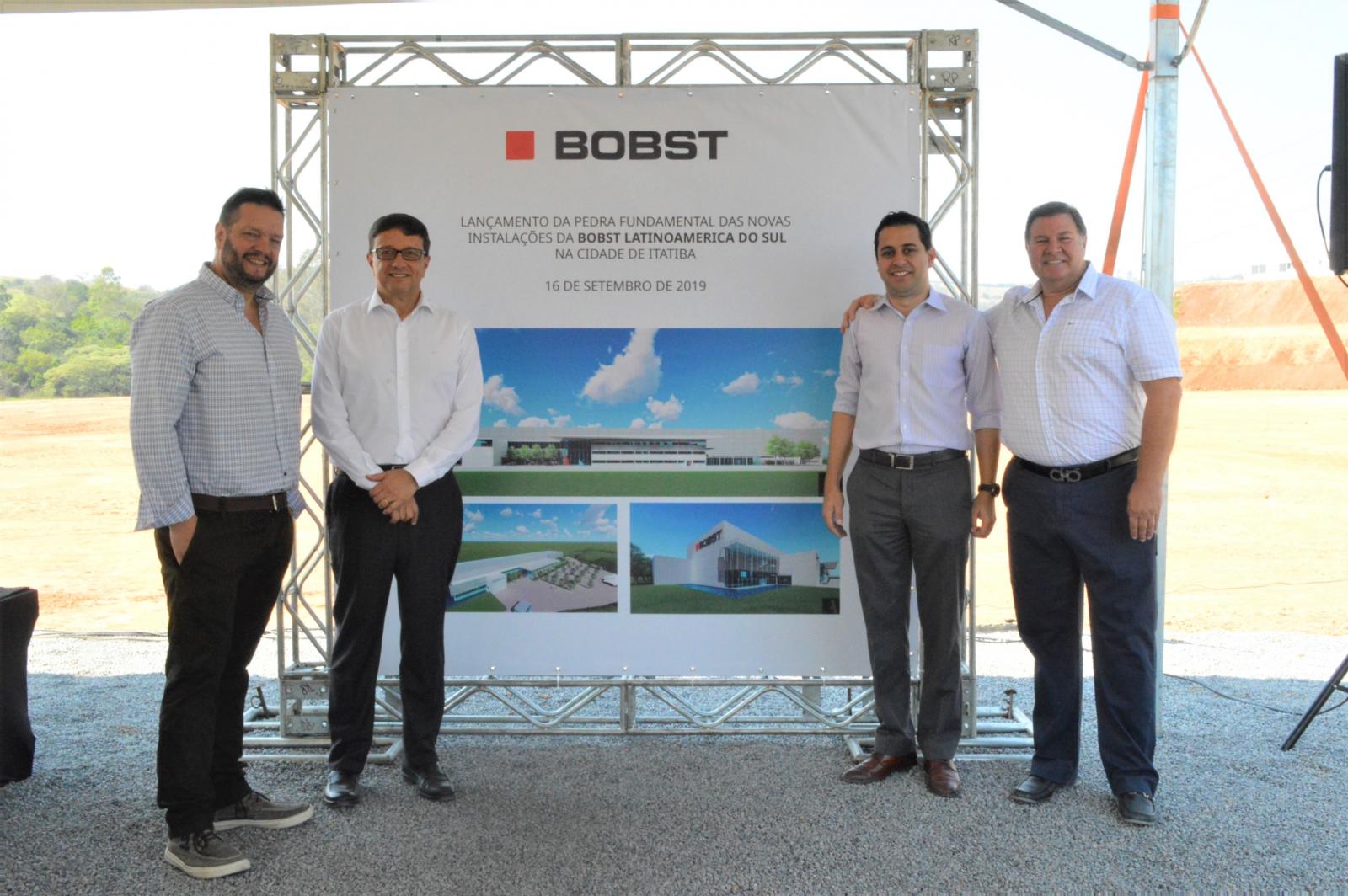 Bobst promove evento para dar início à construção da nova fábrica