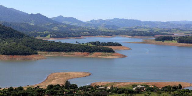 Prefeituras de quatro municípios adotam medidas para o racionamento de água