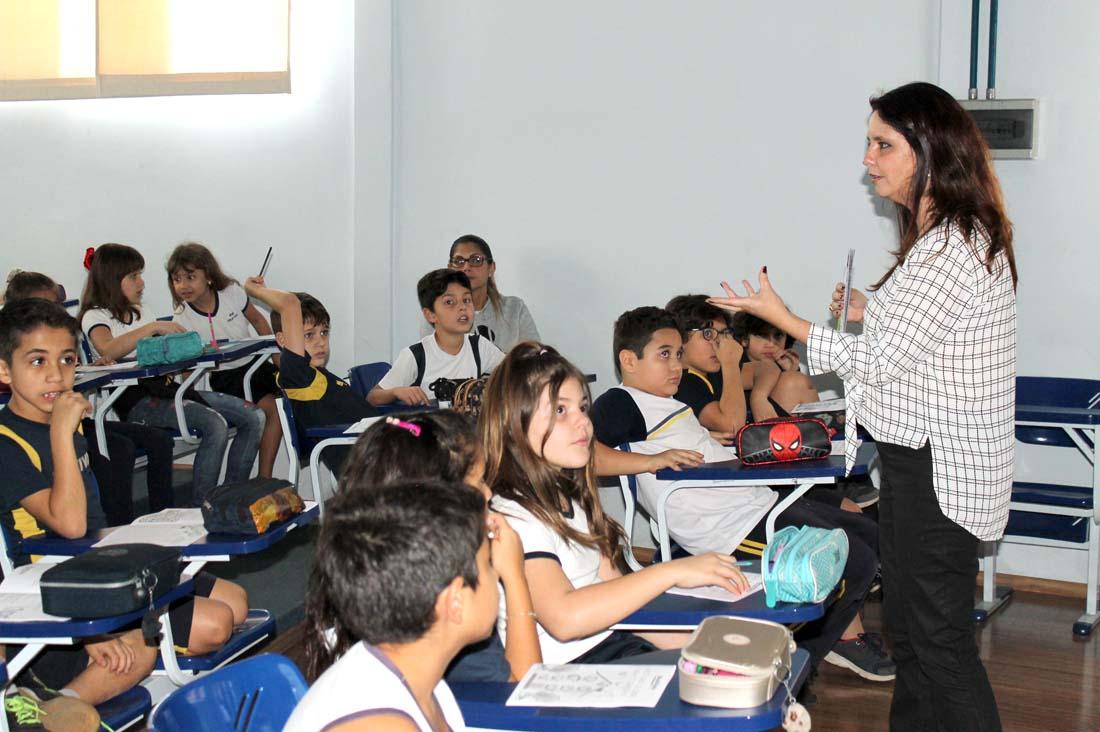 Projeto de educação financeira é apresentado às escolas