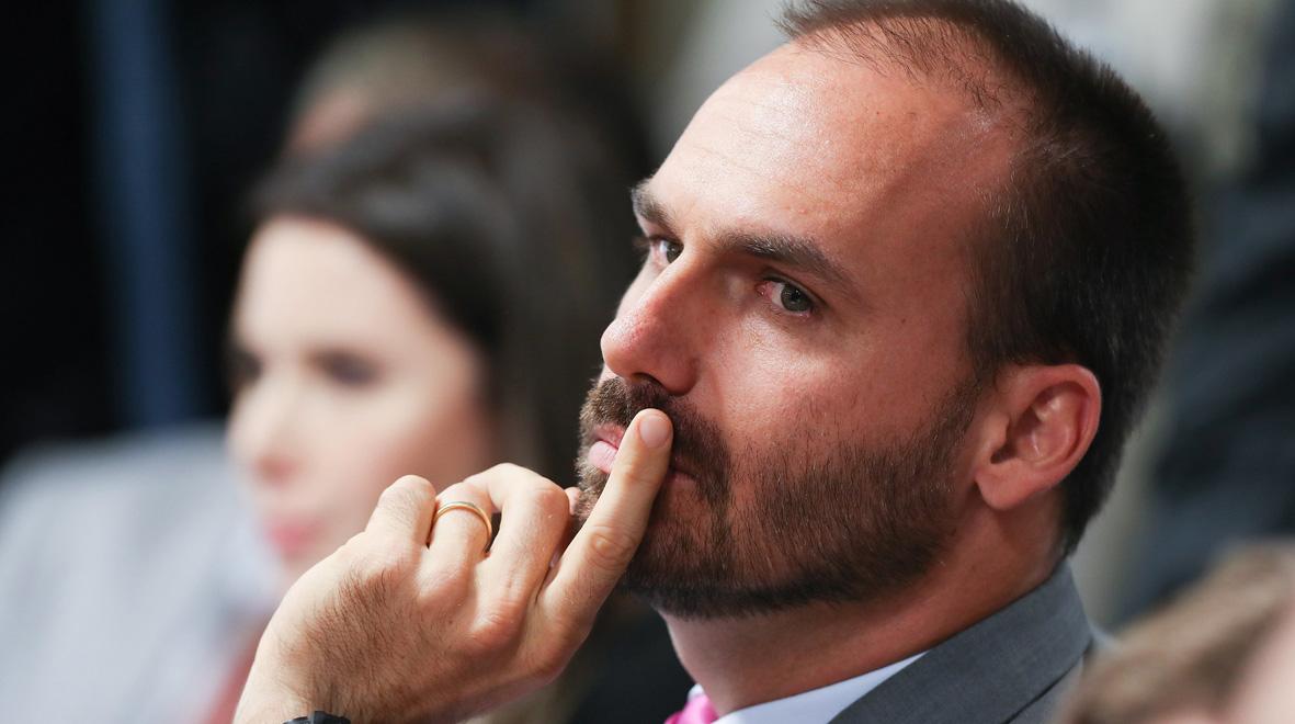 Eduardo Bolsonaro sugere 'novo AI-5' para conter esquerda no País