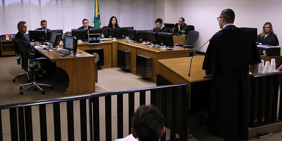 Lula é condenado em 2ª instância no caso do sítio e pena sobe para 17 anos