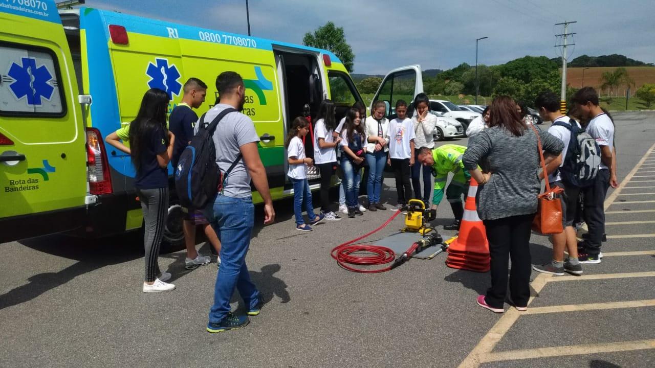 Alunos da Rede Municipal de Ensino visitam as instalações da Rota das Bandeiras