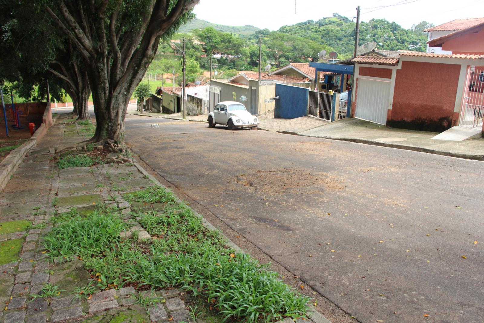 Bairros de Morungaba recebem obras de infraestrutura 