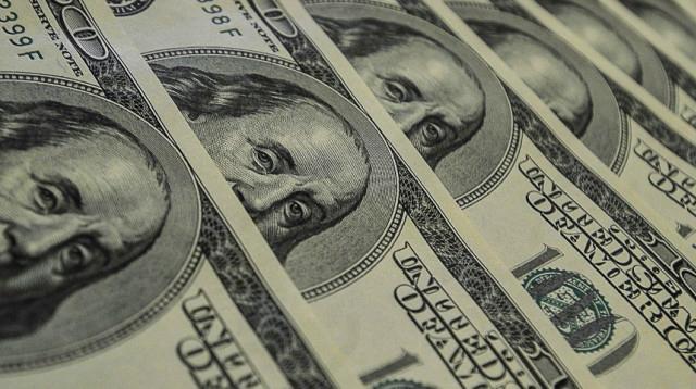 Dólar sobe para R$ 4,51 e tem novo recorde histórico