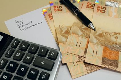 Antes da crise, endividamento dos brasileiros já era o maior em quatro anos