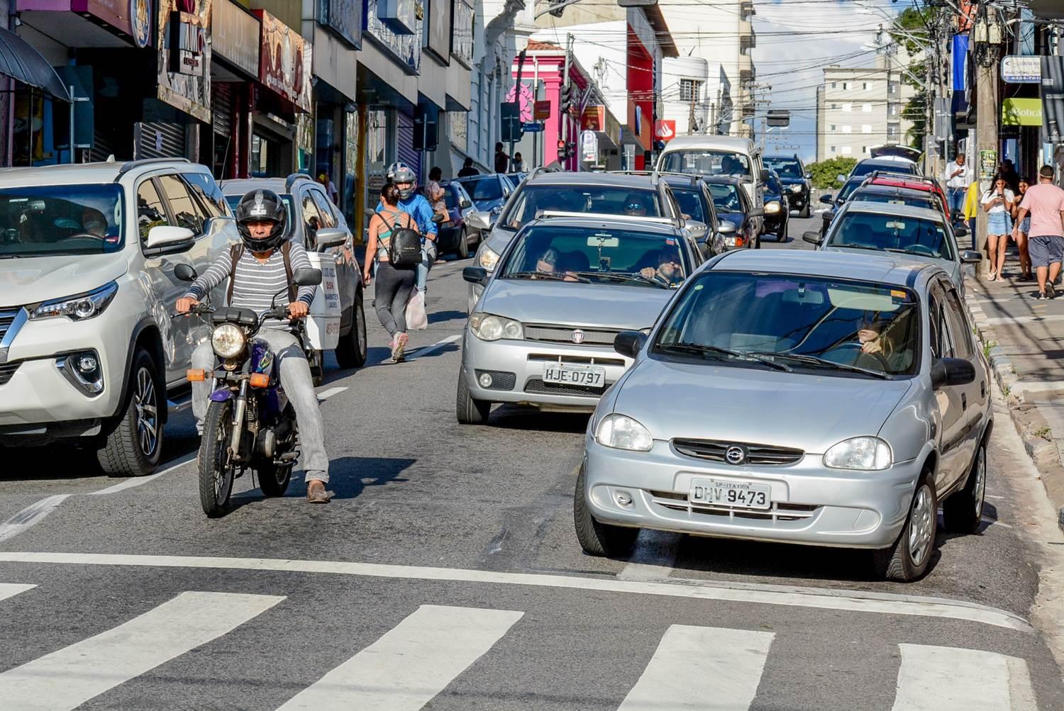 Lojistas deverão se adequar às diretrizes e medidas sanitárias