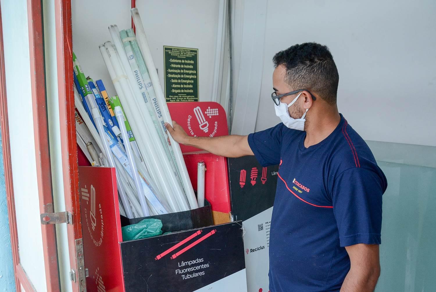 Mais de 27 mil lâmpadas são descartadas nos pontos Reciclus em Itatiba