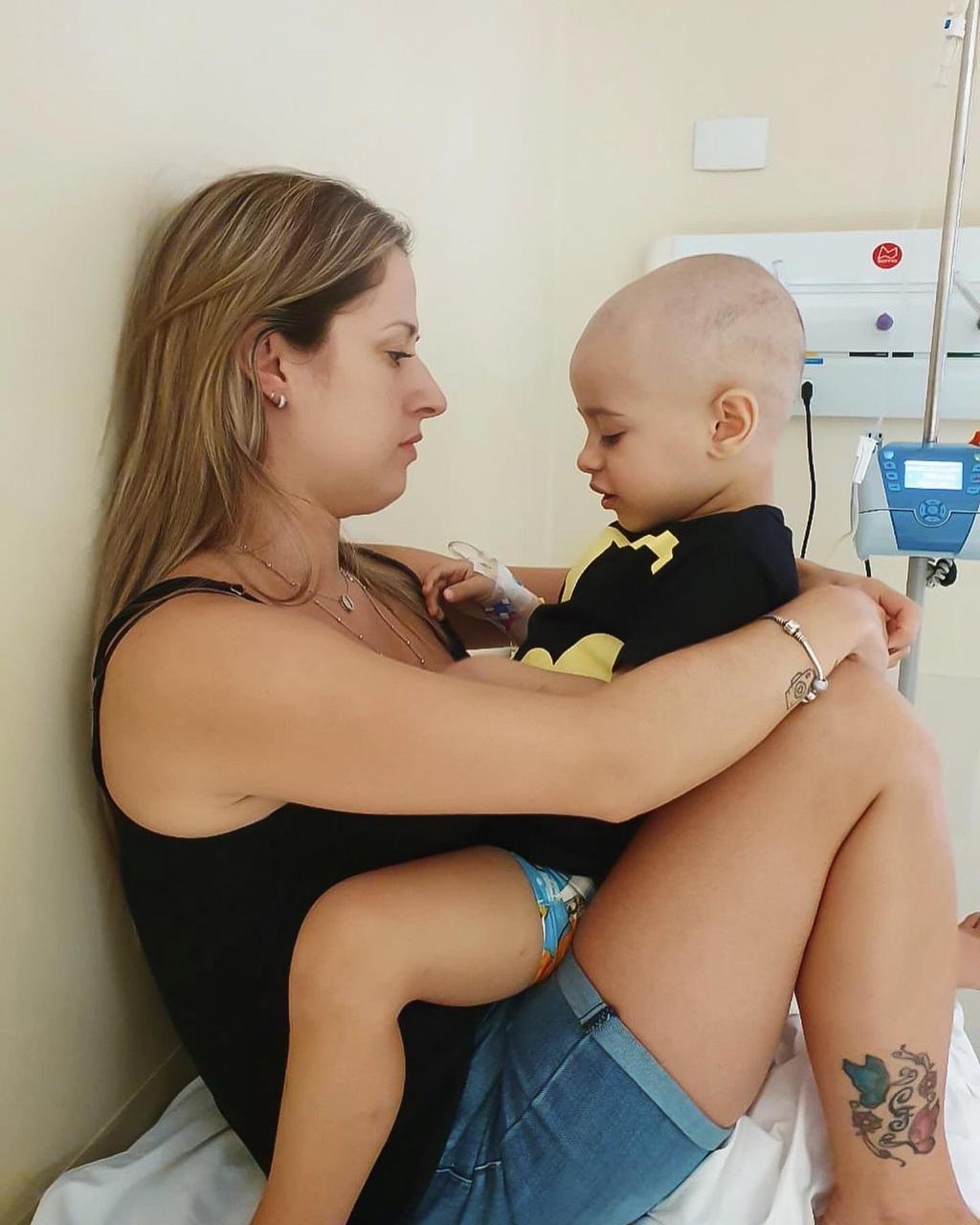 Boldrini promove campanha ‘O que aprendi com meu filho com câncer’