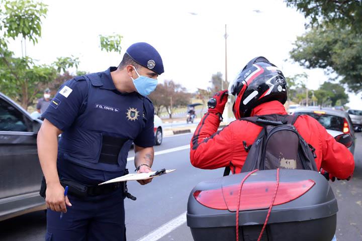 Campinas: bloqueio parcial nas vias reforça na população importância do isolamento