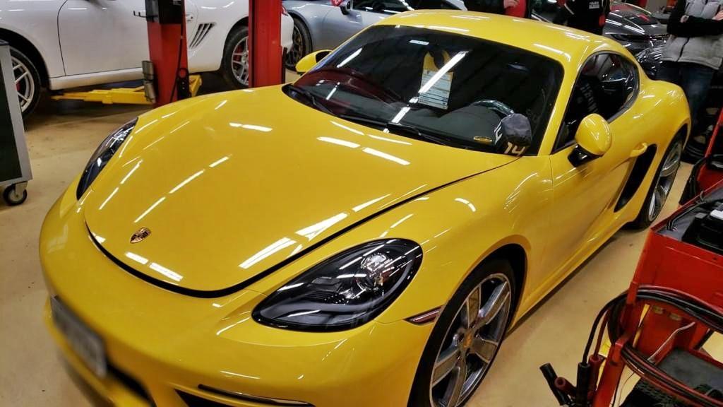 Operação Nereu apreende carro Porsche, computadores e celulares em SP