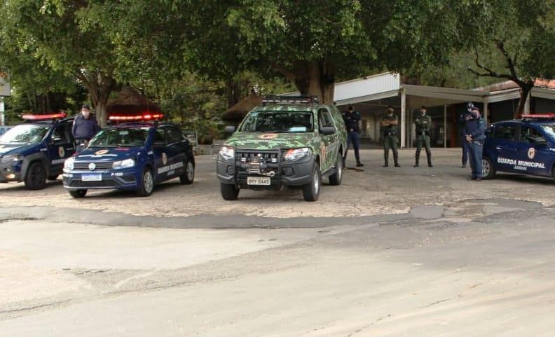 GMJ fiscaliza ponto de encontro de motociclistas na rodovia Dom Gabriel