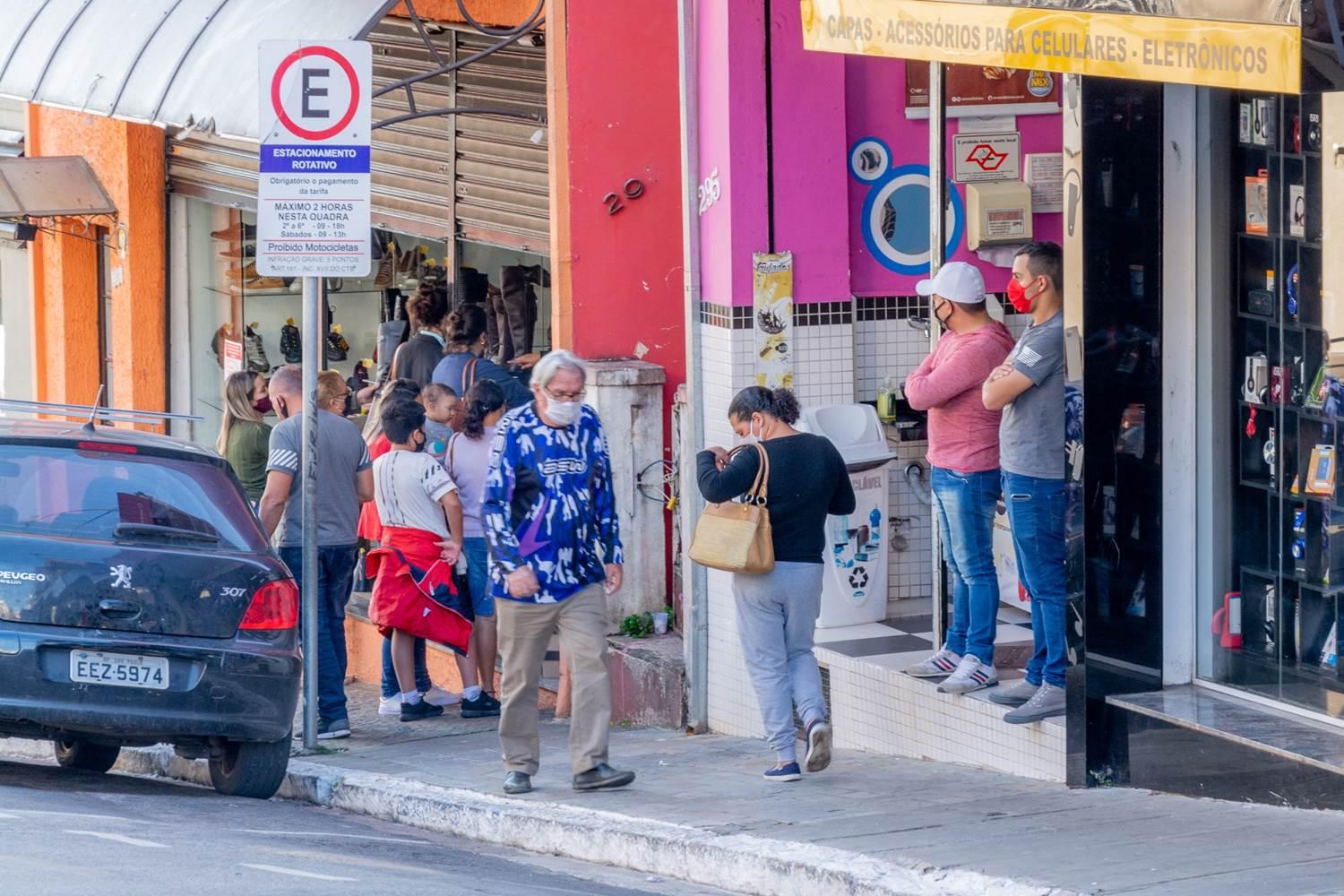 Itatiba volta à fase vermelha; somente serviços essenciais podem funcionar