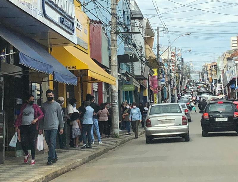 Bragança Paulista altera funcionamento do comércio