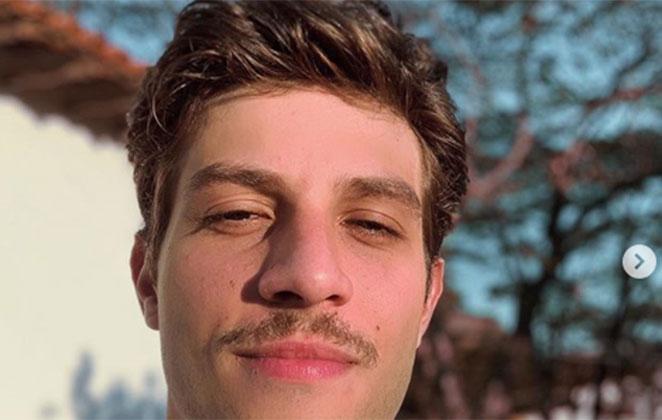 Chay Suede lança música 'Chora Pra Ver Como É' em seu aniversário