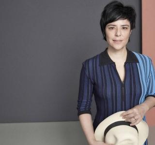 Fernanda Takai retrata questionamentos e recorre à memória afetiva em novo disco