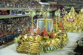 Folia na avenida?