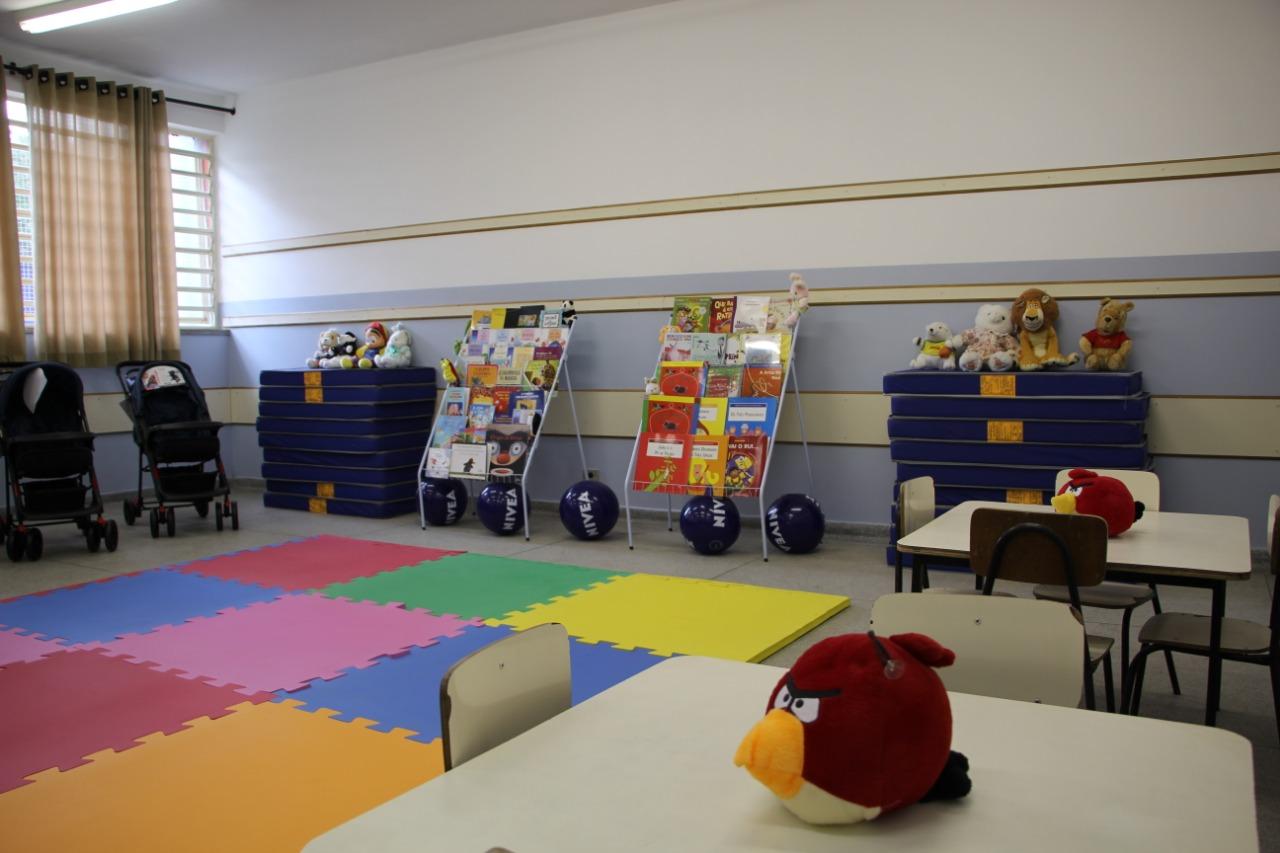 Salas de creches e Centro de Formação de Professores são inaugurados