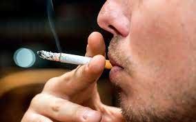 Aumento no consumo de cigarro durante a pandemia pode elevar incidência de câncer de pulmão no Brasil, alertam especialistas