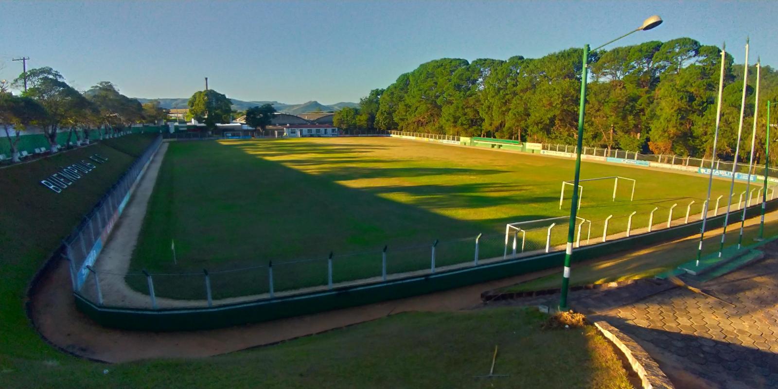 Diretoria e colaboradores investem no Buenópolis e acertam dívida com a CPFL