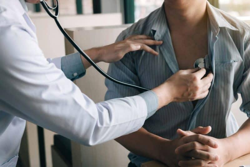 Médico analisa aumento de outras patologias durante a pandemia
