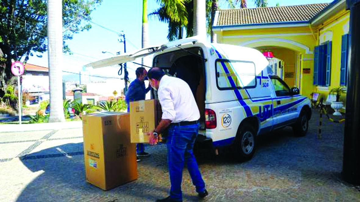 Seis respiradores são entregues à Santa Casa, que passa a contar com 49 aparelhos