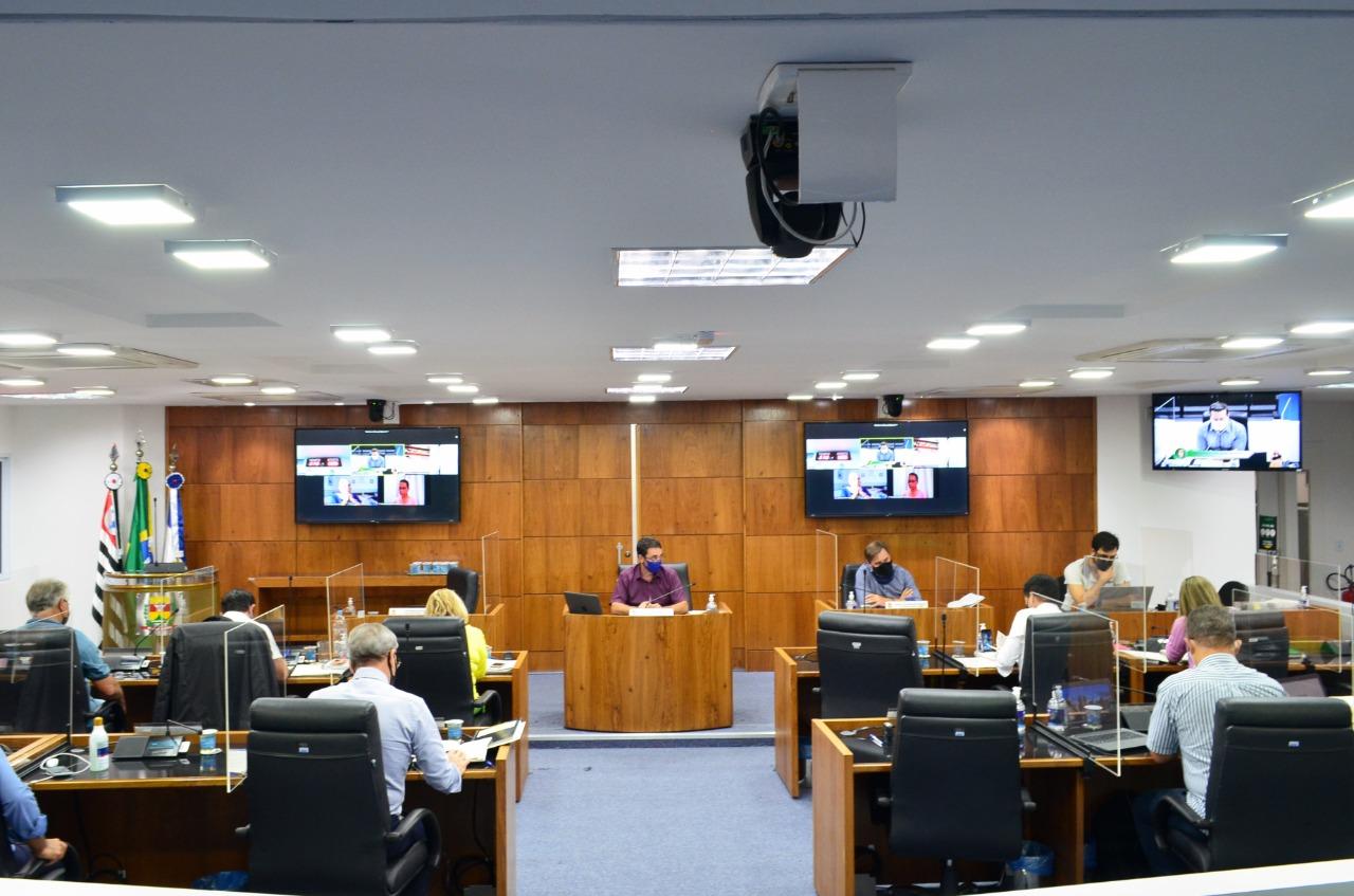 Três projetos de lei são aprovados em segundo turno por unanimidade