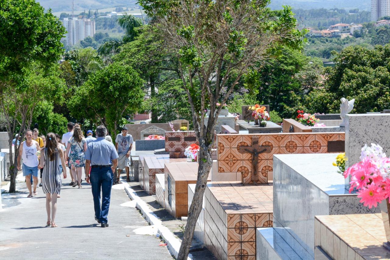 Em Itatiba: Cemitério Municipal funcionará das 7h às 18h no Dia de Finados