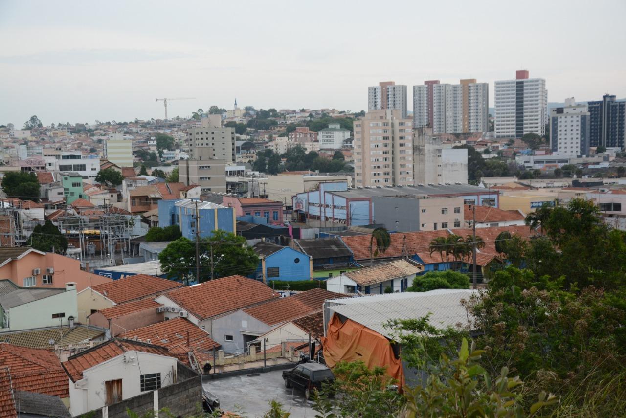 Pesquisa de instituto sem fins lucrativos avalia longevidade dos municípios do País