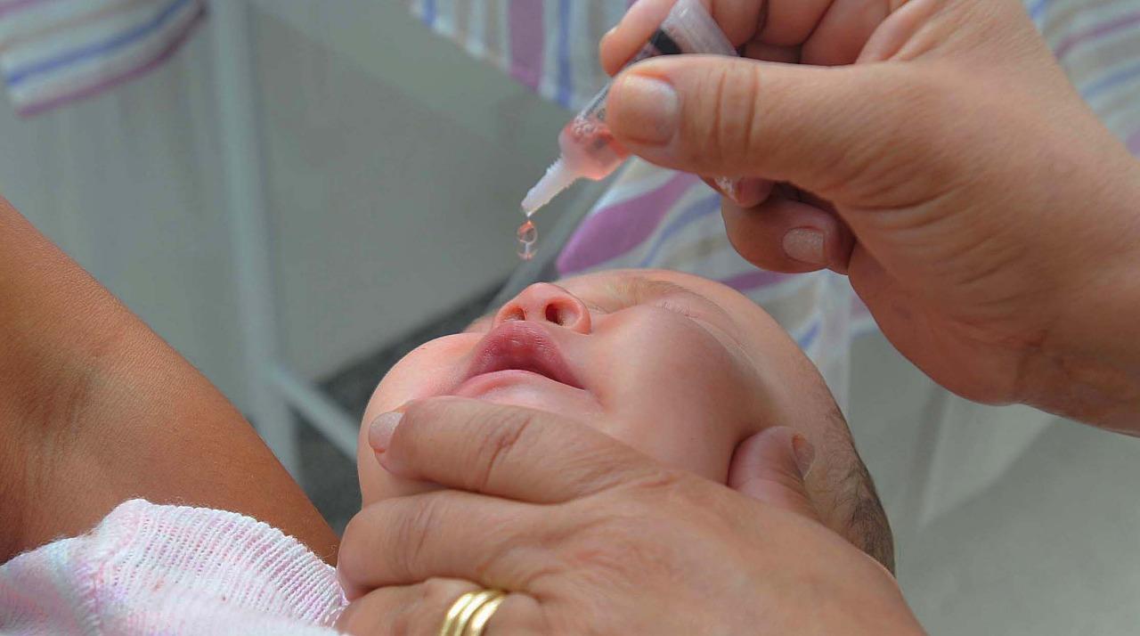 Mais de 70% do público-alvo foi imunizado contra poliomielite em Itatiba
