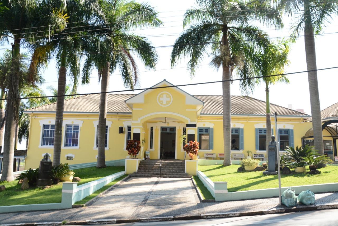 Santa Casa mantém três leitos de UTI para pacientes com covid-19