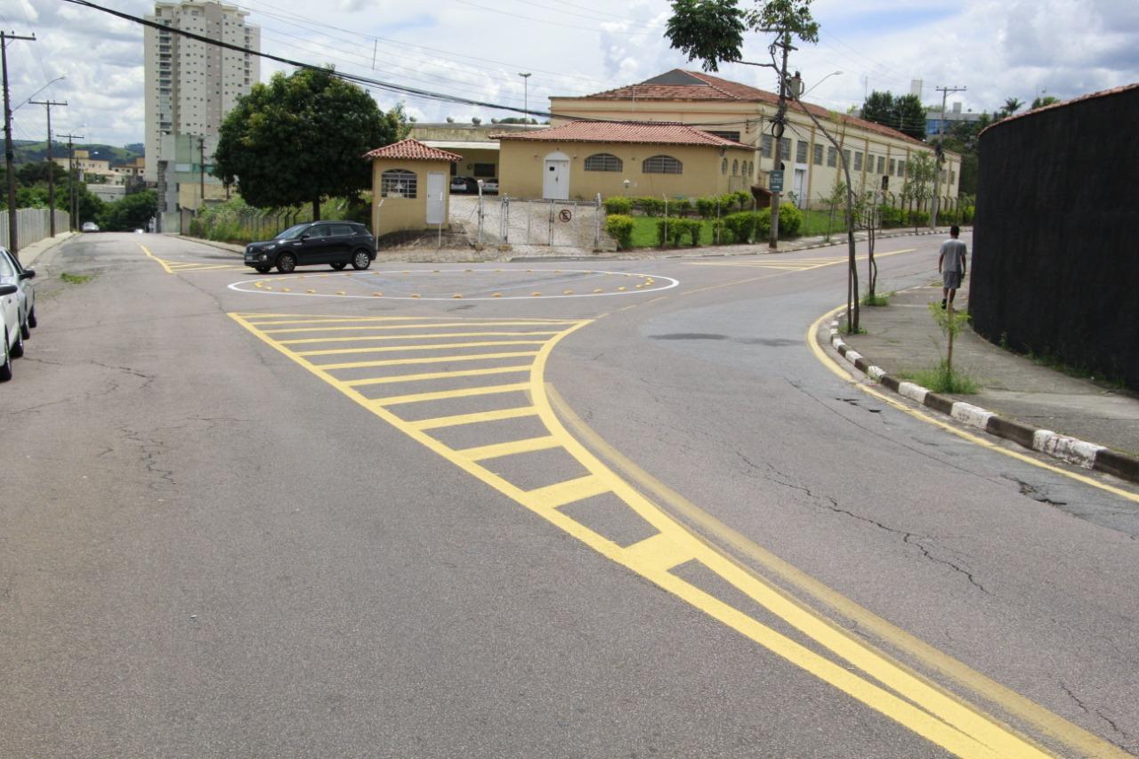 Rua da feira de quinta sofre mudanças no trânsito