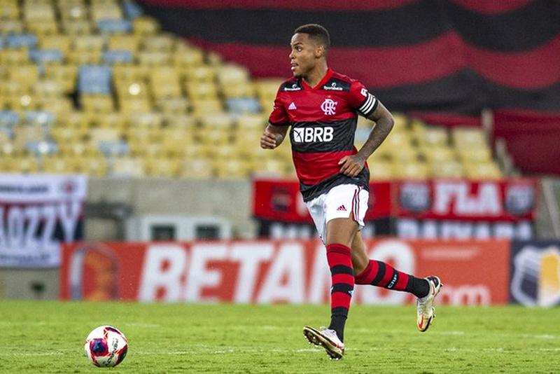 Zagueiro do Flamengo já treina em Bragança Paulista