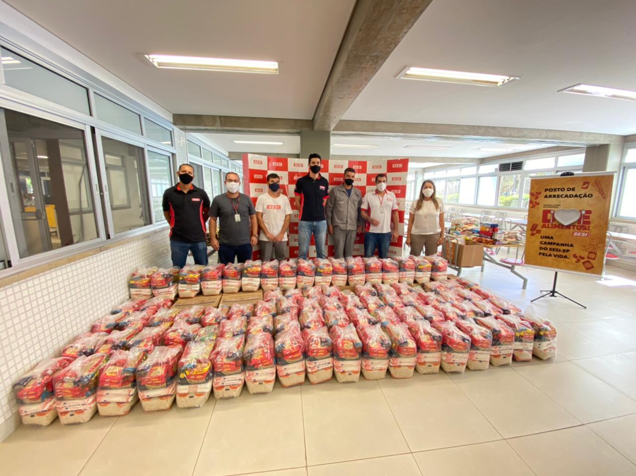 Campanha da Fiesp e do Sesi-SP já distribuiu 118 toneladas de alimentos não perecíveis 