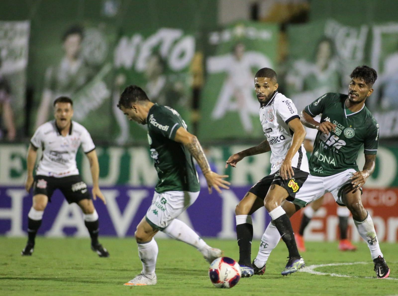 Corinthians volta a jogar mal, é pressionado, mas derrota o Guarani por 1 a 0
