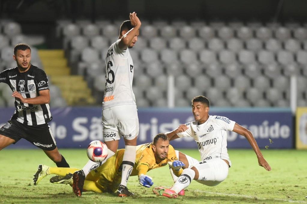 Santos aproveita erros da Inter de Limeira, volta a vencer e reage no Paulistão