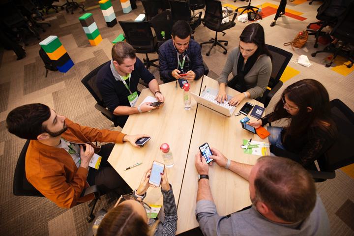 Sicredi expande programa de formação de jovens lideranças para todo Brasil