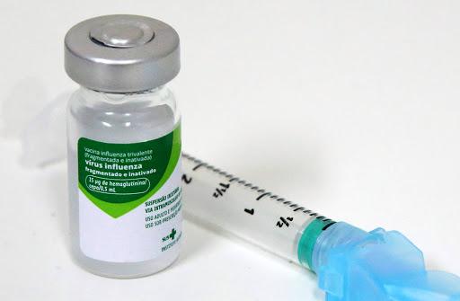 Vacinação contra influenza começa segunda-feira