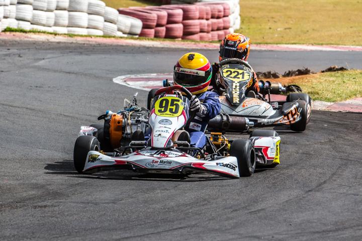 João Alécio chega em segundo na 3ª etapa da Copa F-Racers e mantém liderança da F4 Jr. em Paulínia