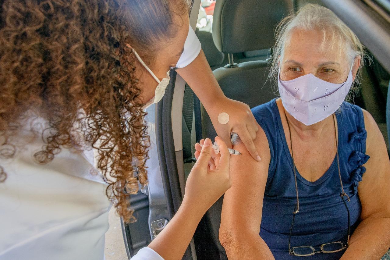 Mais de 36,8 mil doses de vacina anti-covid são aplicadas em Itatiba