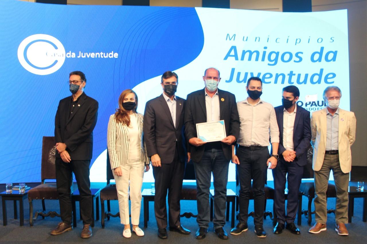 Morungaba recebe o Certificado Amigo da Juventude em evento no Palácio dos Bandeirantes