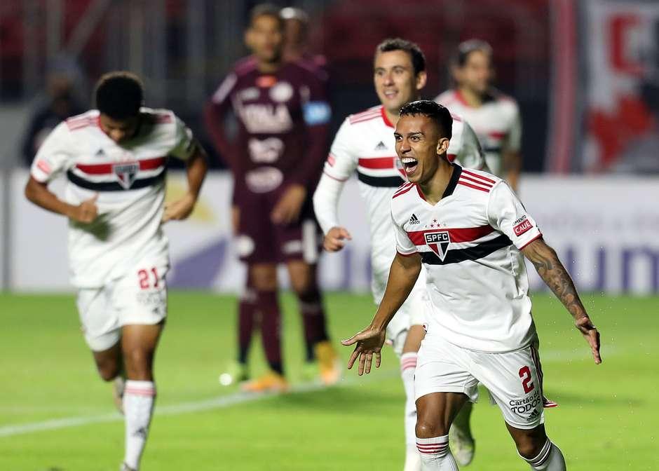 São Paulo supera a Ferroviária e encara o Mirassol na semifinal do Paulistão