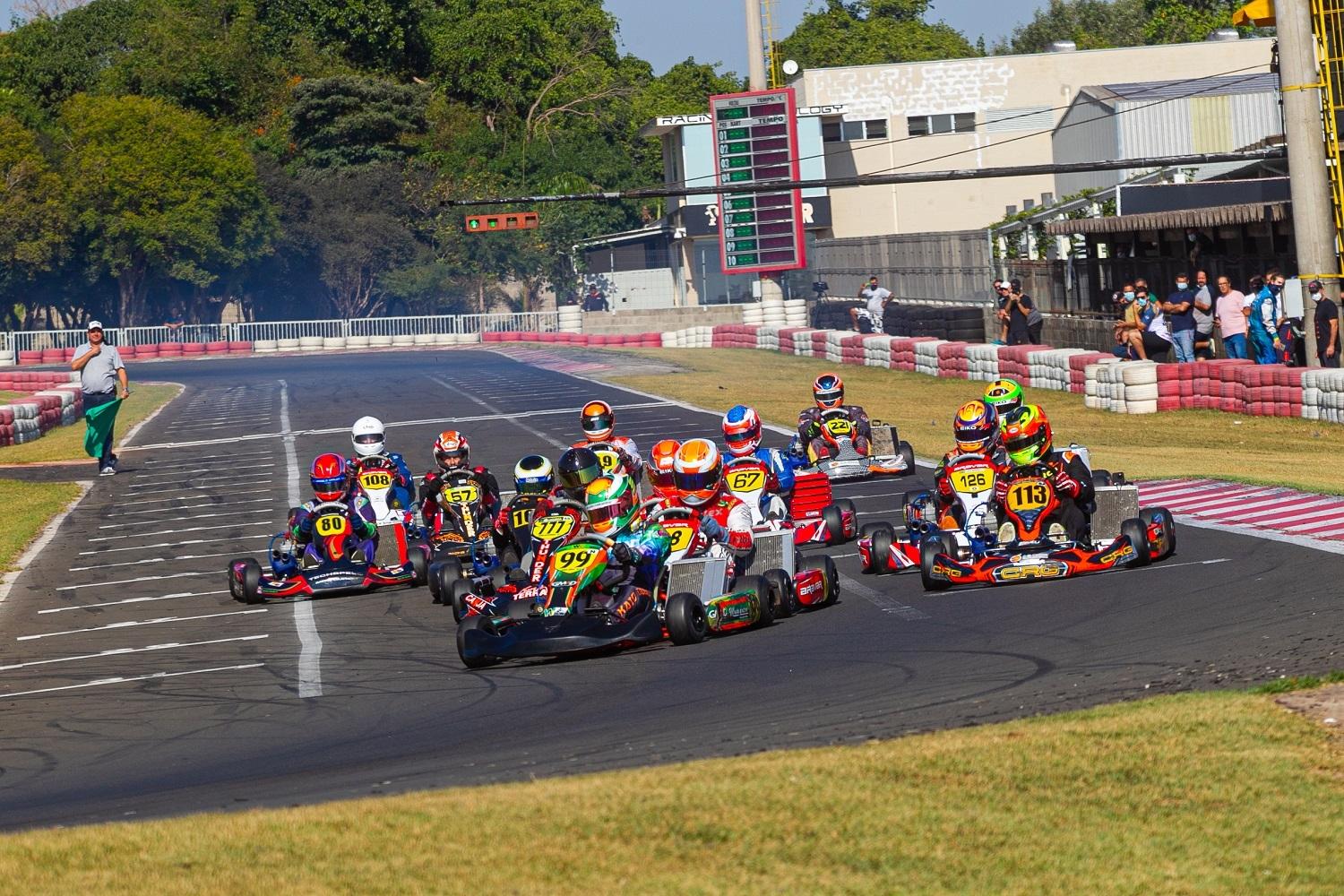 Boas disputas marcam a 3ª etapa da Copa F-Racers 2021 em Paulínia