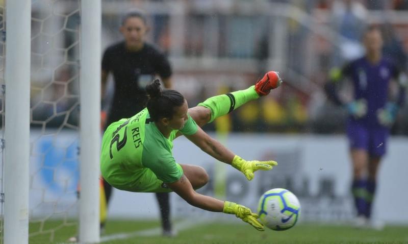 Secretaria convida mulheres para desenvolver programa de esportes femininos em Vinhedo