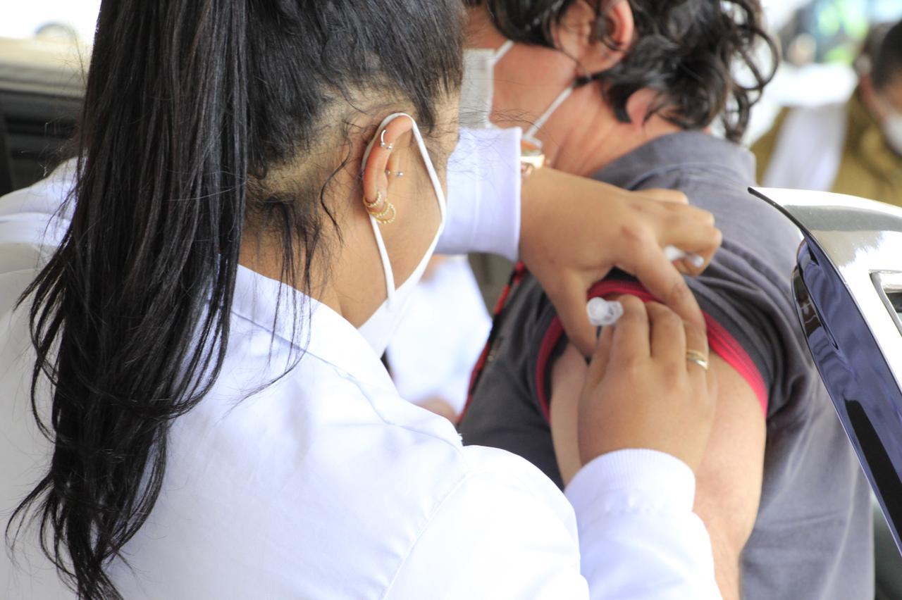 Itatiba já aplicou quase cem mil doses de vacina contra covid-19