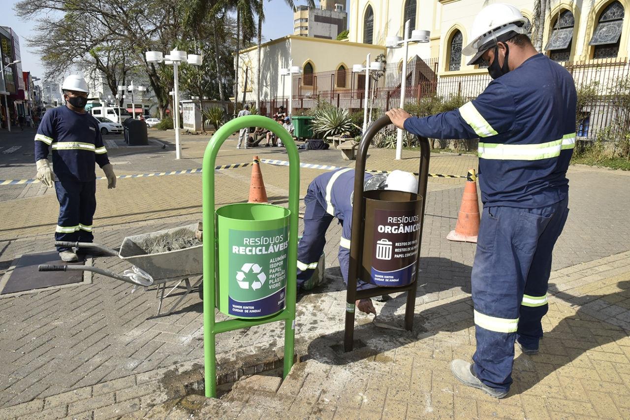 Modelo sustentável: novas lixeiras começam a ser instaladas em Jundiaí