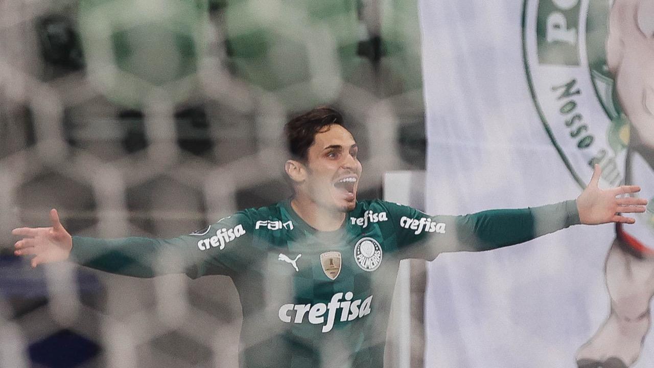 Palmeiras faz 3 a 0 no São Paulo, encerra tabu e vai à semifinal da Libertadores