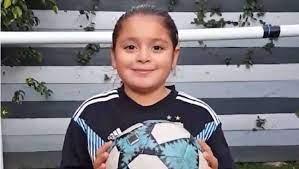 Argentina de 8 anos assina com a Nike e encanta Messi com seus dribles