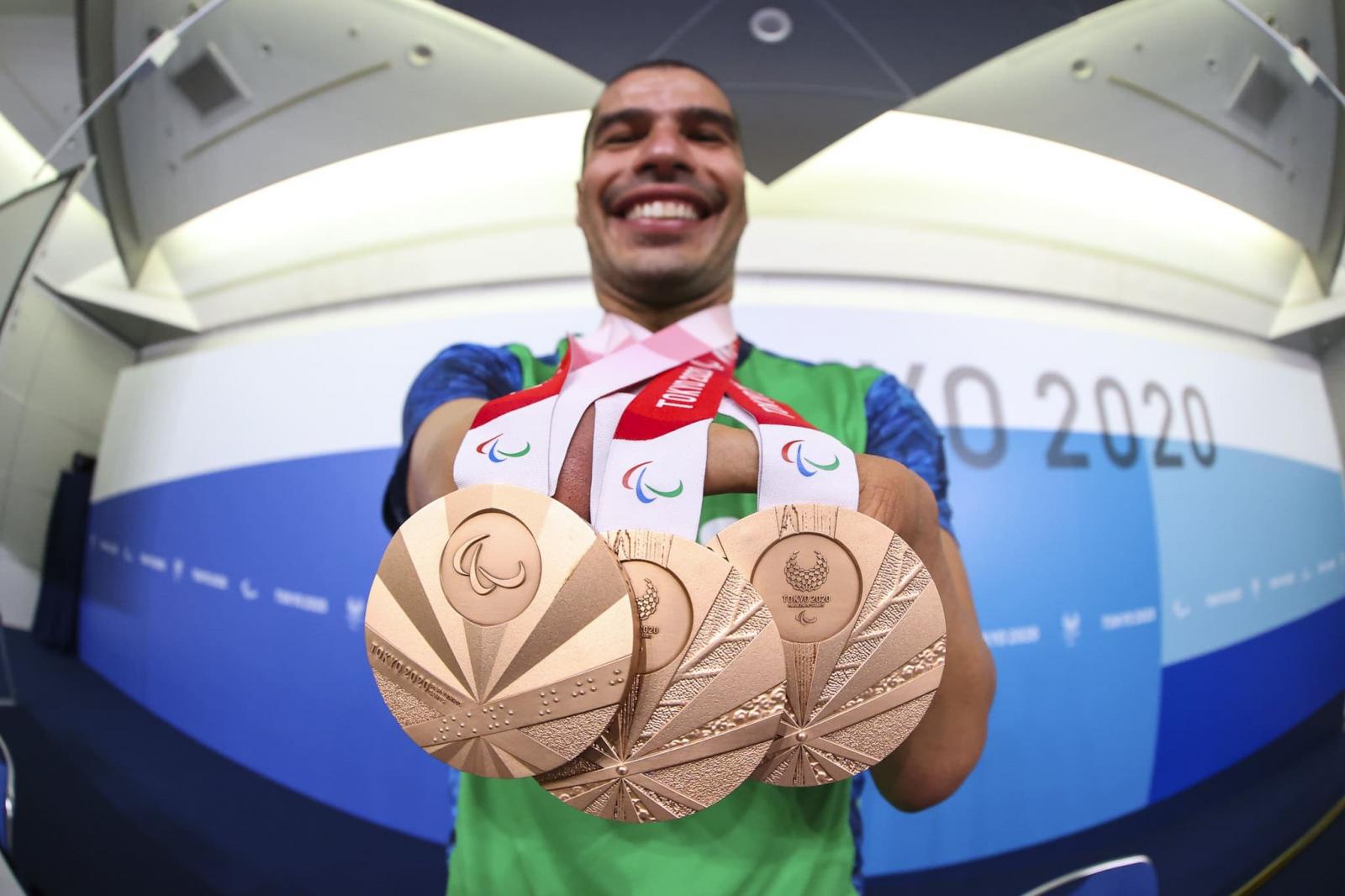 Atletismo e natação mantêm tradição e somam 41 pódios para Brasil na Paralimpíada