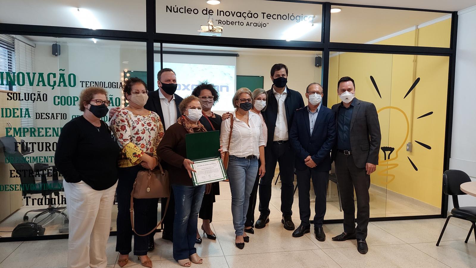 Faculdade de Medicina de Jundiaí presta homenagem a itatibense